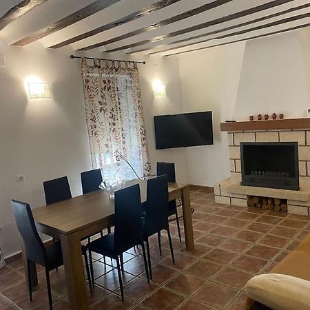 فيلا Agradable Casa Con Chimenea Interior Y Barbacoa. Graja de Iniesta المظهر الخارجي الصورة