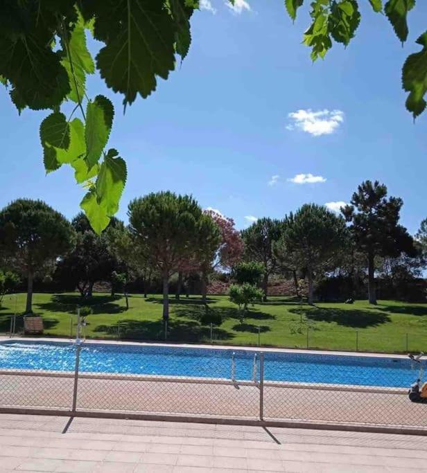 فيلا Agradable Casa Con Chimenea Interior Y Barbacoa. Graja de Iniesta المظهر الخارجي الصورة