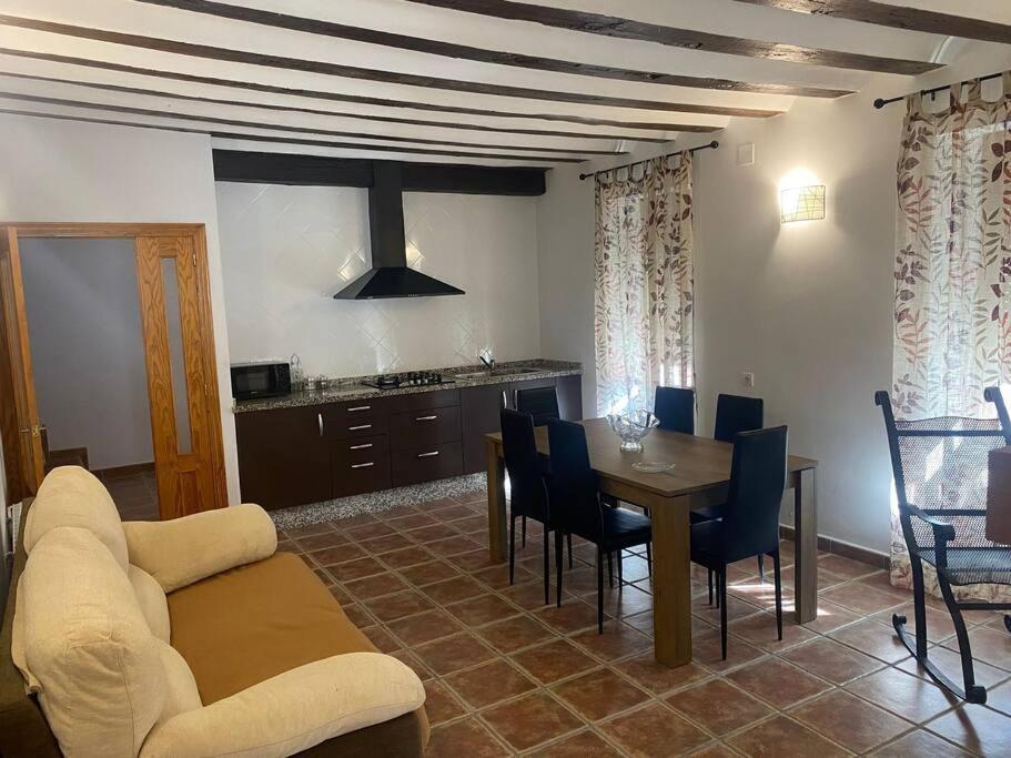 فيلا Agradable Casa Con Chimenea Interior Y Barbacoa. Graja de Iniesta المظهر الخارجي الصورة